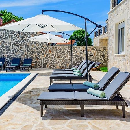Luxury Stone Villa With Pool - Brisevo 外观 照片