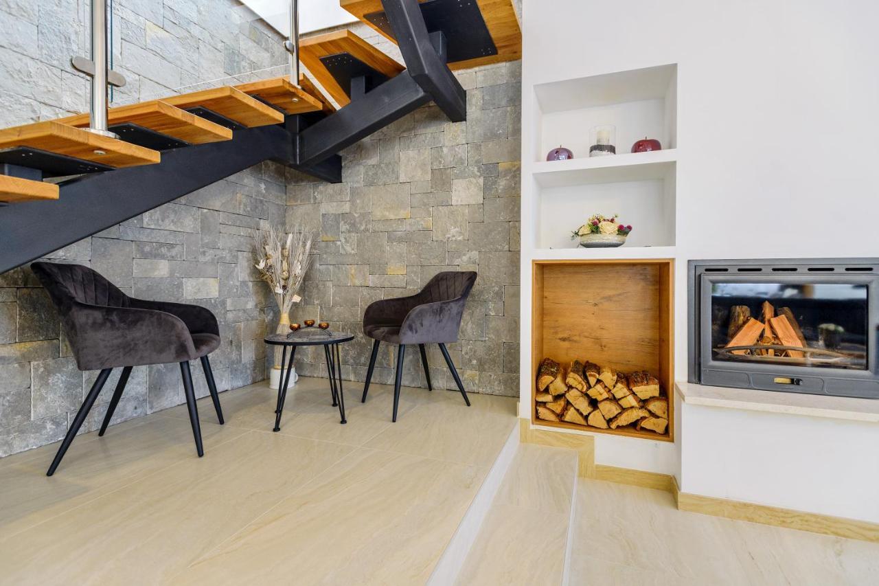 Luxury Stone Villa With Pool - Brisevo 外观 照片